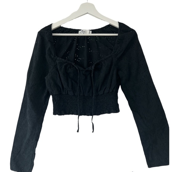 Hollister California long sleeve summer  crop top - Picture 1 of 5